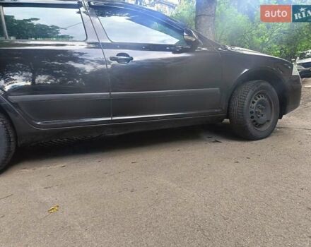 Черный Шкода Октавия, объемом двигателя 1.6 л и пробегом 294 тыс. км за 6200 $, фото 7 на Automoto.ua