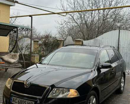 Чорний Шкода Октавія, об'ємом двигуна 1.8 л та пробігом 230 тис. км за 6000 $, фото 1 на Automoto.ua