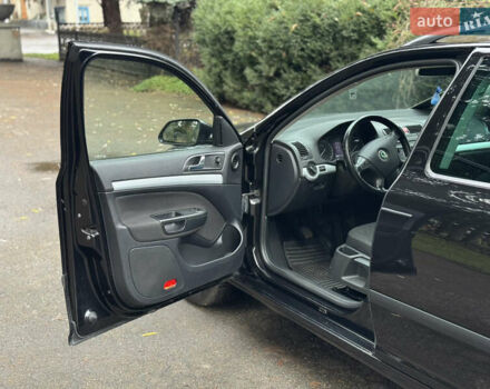 Черный Шкода Октавия, объемом двигателя 1.6 л и пробегом 210 тыс. км за 6450 $, фото 10 на Automoto.ua