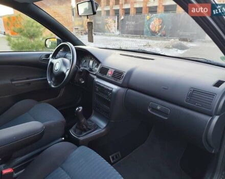 Черный Шкода Октавия, объемом двигателя 1.6 л и пробегом 183 тыс. км за 6999 $, фото 52 на Automoto.ua