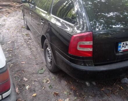 Чорний Шкода Октавія, об'ємом двигуна 2 л та пробігом 430 тис. км за 6000 $, фото 1 на Automoto.ua