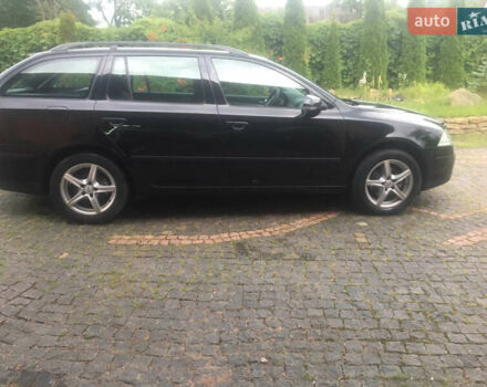 Черный Шкода Октавия, объемом двигателя 1.6 л и пробегом 223 тыс. км за 6300 $, фото 6 на Automoto.ua