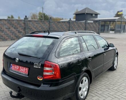 Чорний Шкода Октавія, об'ємом двигуна 1.6 л та пробігом 221 тис. км за 6100 $, фото 4 на Automoto.ua