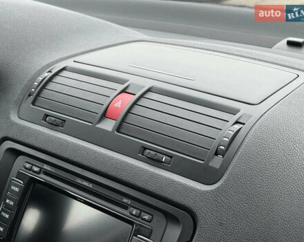 Черный Шкода Октавия, объемом двигателя 2 л и пробегом 196 тыс. км за 7850 $, фото 43 на Automoto.ua