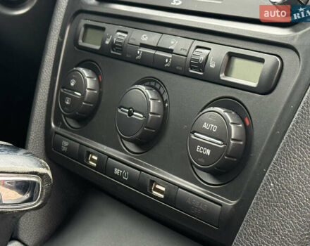 Черный Шкода Октавия, объемом двигателя 2 л и пробегом 196 тыс. км за 7850 $, фото 45 на Automoto.ua