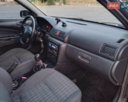 Чорний Шкода Октавія, об'ємом двигуна 1.6 л та пробігом 201 тис. км за 5800 $, фото 13 на Automoto.ua