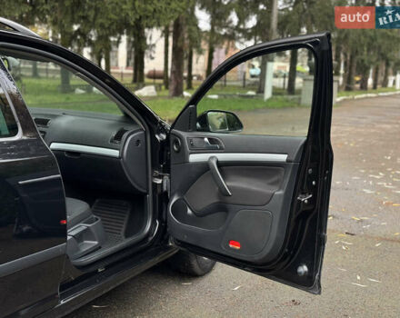 Черный Шкода Октавия, объемом двигателя 1.6 л и пробегом 210 тыс. км за 6450 $, фото 20 на Automoto.ua