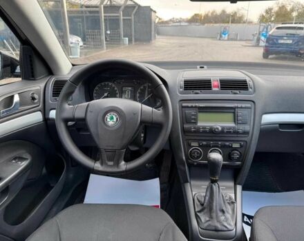 Черный Шкода Октавия, объемом двигателя 1.8 л и пробегом 252 тыс. км за 5990 $, фото 13 на Automoto.ua