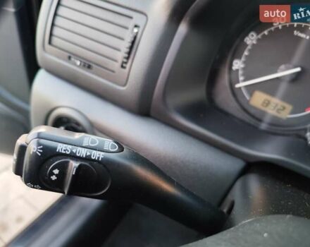 Черный Шкода Октавия, объемом двигателя 1.6 л и пробегом 183 тыс. км за 6999 $, фото 45 на Automoto.ua