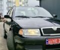 Черный Шкода Октавия, объемом двигателя 1.6 л и пробегом 193 тыс. км за 6000 $, фото 5 на Automoto.ua