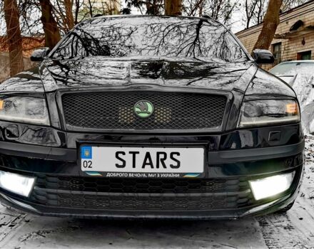 Черный Шкода Октавия, объемом двигателя 2 л и пробегом 456 тыс. км за 7000 $, фото 1 на Automoto.ua