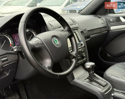 Черный Шкода Октавия, объемом двигателя 2 л и пробегом 196 тыс. км за 7850 $, фото 28 на Automoto.ua