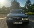 Черный Шкода Октавия, объемом двигателя 1.6 л и пробегом 218 тыс. км за 6100 $, фото 2 на Automoto.ua