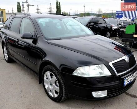 Чорний Шкода Октавія, об'ємом двигуна 2 л та пробігом 217 тис. км за 6800 $, фото 4 на Automoto.ua