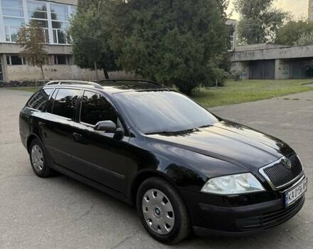 Черный Шкода Октавия, объемом двигателя 1.6 л и пробегом 243 тыс. км за 6900 $, фото 2 на Automoto.ua