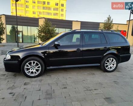 Черный Шкода Октавия, объемом двигателя 1.6 л и пробегом 183 тыс. км за 6999 $, фото 7 на Automoto.ua