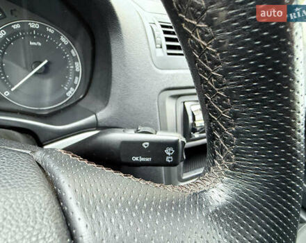 Чорний Шкода Октавія, об'ємом двигуна 1.9 л та пробігом 220 тис. км за 7499 $, фото 42 на Automoto.ua