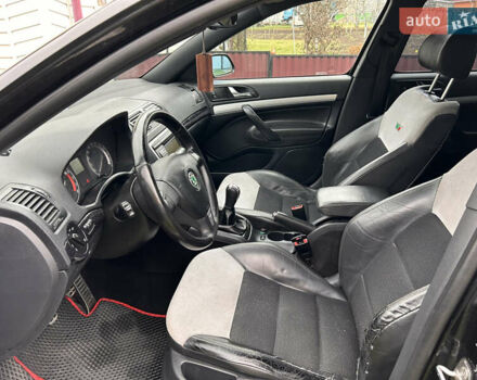 Черный Шкода Октавия, объемом двигателя 1.97 л и пробегом 293 тыс. км за 7200 $, фото 9 на Automoto.ua