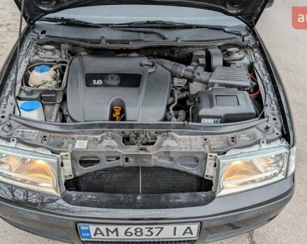 Чорний Шкода Октавія, об'ємом двигуна 1.6 л та пробігом 144 тис. км за 6999 $, фото 16 на Automoto.ua