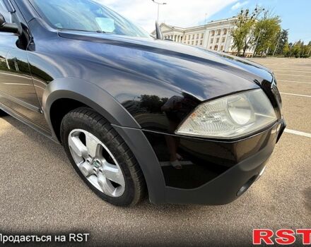 Черный Шкода Октавия, объемом двигателя 2 л и пробегом 338 тыс. км за 7300 $, фото 8 на Automoto.ua