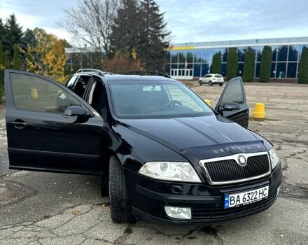 Черный Шкода Октавия, объемом двигателя 2 л и пробегом 270 тыс. км за 6200 $, фото 6 на Automoto.ua