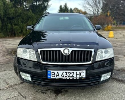 Черный Шкода Октавия, объемом двигателя 2 л и пробегом 270 тыс. км за 6200 $, фото 2 на Automoto.ua