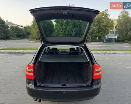 Чорний Шкода Октавія, об'ємом двигуна 1.8 л та пробігом 212 тис. км за 7750 $, фото 54 на Automoto.ua