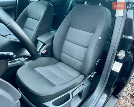 Чорний Шкода Октавія, об'ємом двигуна 1.8 л та пробігом 182 тис. км за 5999 $, фото 92 на Automoto.ua