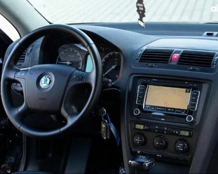 Черный Шкода Октавия, объемом двигателя 0 л и пробегом 235 тыс. км за 1260 $, фото 5 на Automoto.ua