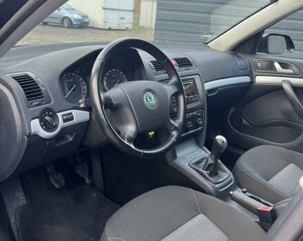 Чорний Шкода Октавія, об'ємом двигуна 1.6 л та пробігом 210 тис. км за 6900 $, фото 13 на Automoto.ua