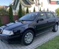 Черный Шкода Октавия, объемом двигателя 1.6 л и пробегом 200 тыс. км за 5999 $, фото 1 на Automoto.ua