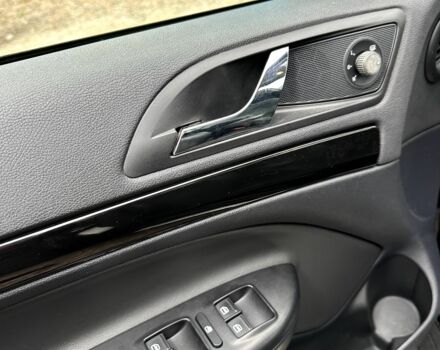 Чорний Шкода Октавія, об'ємом двигуна 1.8 л та пробігом 194 тис. км за 7200 $, фото 7 на Automoto.ua