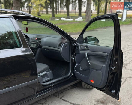 Черный Шкода Октавия, объемом двигателя 1.6 л и пробегом 187 тыс. км за 6600 $, фото 20 на Automoto.ua