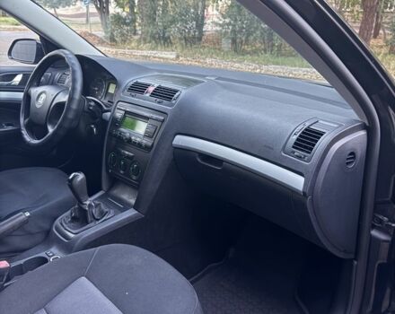 Шкода Октавия 2008 в Славянске на Automoto.ua Черный Шкода Октавия, объемом двигателя 1.9 л и пробегом 300 тыс. км за 3250 $, фото 21 на Automoto.ua