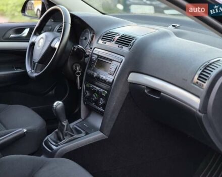 Чорний Шкода Октавія, об'ємом двигуна 1.6 л та пробігом 239 тис. км за 6955 $, фото 31 на Automoto.ua