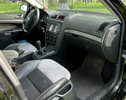 Чорний Шкода Октавія, об'ємом двигуна 1.8 л та пробігом 294 тис. км за 5999 $, фото 7 на Automoto.ua