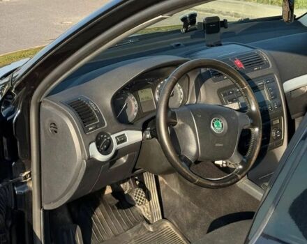 Чорний Шкода Октавія, об'ємом двигуна 1.9 л та пробігом 211 тис. км за 1900 $, фото 4 на Automoto.ua