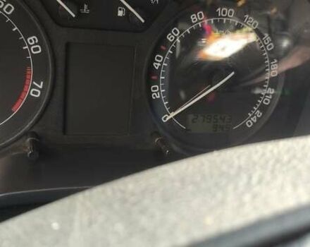 Черный Шкода Октавия, объемом двигателя 1.6 л и пробегом 279 тыс. км за 4900 $, фото 6 на Automoto.ua