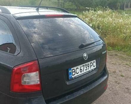 Черный Шкода Октавия, объемом двигателя 1.9 л и пробегом 300 тыс. км за 8000 $, фото 4 на Automoto.ua