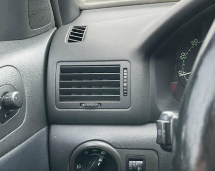 Чорний Шкода Октавія, об'ємом двигуна 1.6 л та пробігом 223 тис. км за 6300 $, фото 14 на Automoto.ua