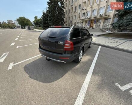 Чорний Шкода Октавія, об'ємом двигуна 2 л та пробігом 338 тис. км за 7300 $, фото 7 на Automoto.ua