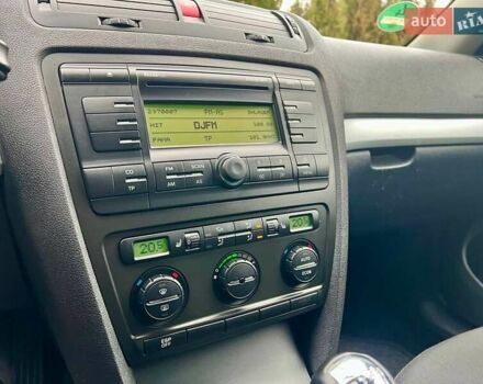 Черный Шкода Октавия, объемом двигателя 1.6 л и пробегом 198 тыс. км за 6700 $, фото 78 на Automoto.ua