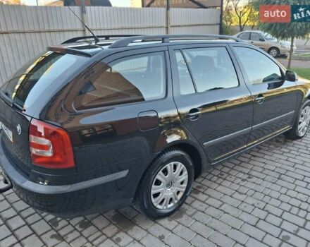 Черный Шкода Октавия, объемом двигателя 1.8 л и пробегом 262 тыс. км за 5999 $, фото 3 на Automoto.ua
