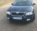 Черный Шкода Октавия, объемом двигателя 1.6 л и пробегом 215 тыс. км за 7800 $, фото 1 на Automoto.ua
