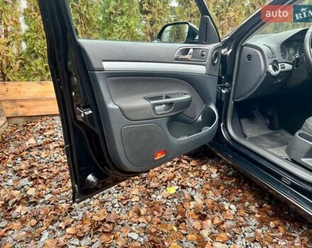 Черный Шкода Октавия, объемом двигателя 1.6 л и пробегом 198 тыс. км за 6700 $, фото 86 на Automoto.ua