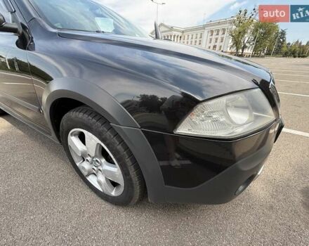 Чорний Шкода Октавія, об'ємом двигуна 2 л та пробігом 338 тис. км за 7300 $, фото 4 на Automoto.ua