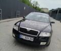 Черный Шкода Октавия, объемом двигателя 1.6 л и пробегом 270 тыс. км за 5900 $, фото 1 на Automoto.ua