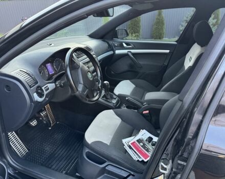 Черный Шкода Октавия, объемом двигателя 2 л и пробегом 280 тыс. км за 7000 $, фото 4 на Automoto.ua