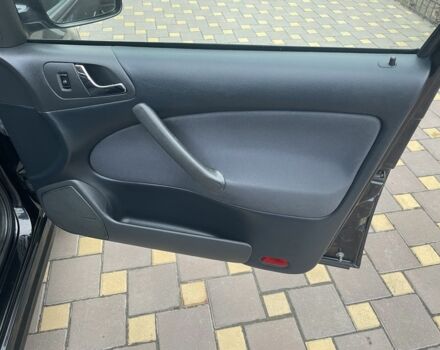 Черный Шкода Октавия, объемом двигателя 1.6 л и пробегом 201 тыс. км за 5900 $, фото 7 на Automoto.ua