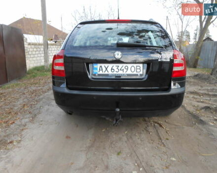 Черный Шкода Октавия, объемом двигателя 1.6 л и пробегом 233 тыс. км за 7600 $, фото 4 на Automoto.ua